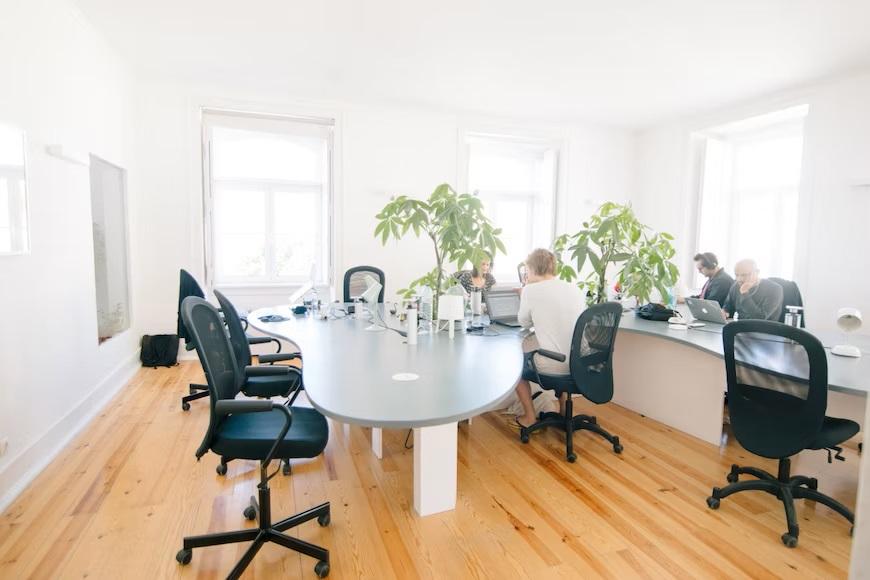 Coworking Büro vs. Homeoffice: Vor- und Nachteile im Vergleich