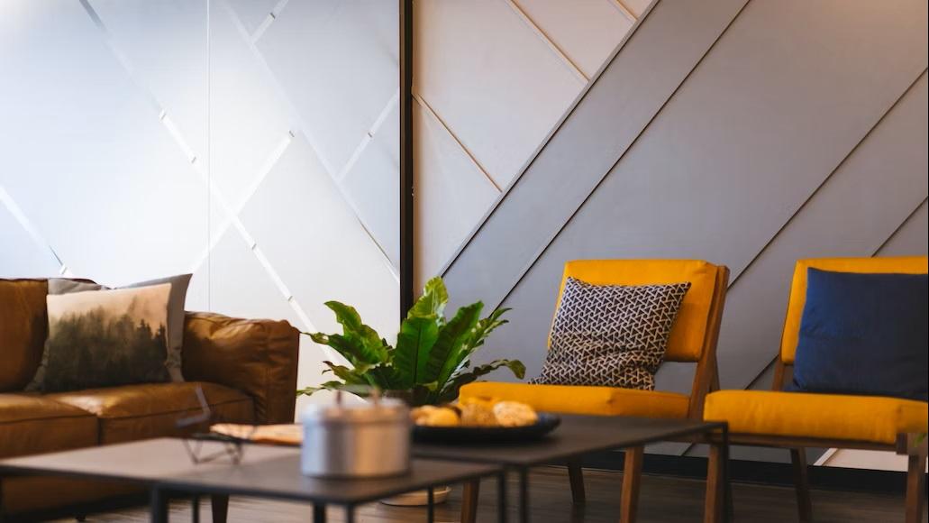 Top 10 Unterschiede: Coworking-Space gegen traditionelles Büro