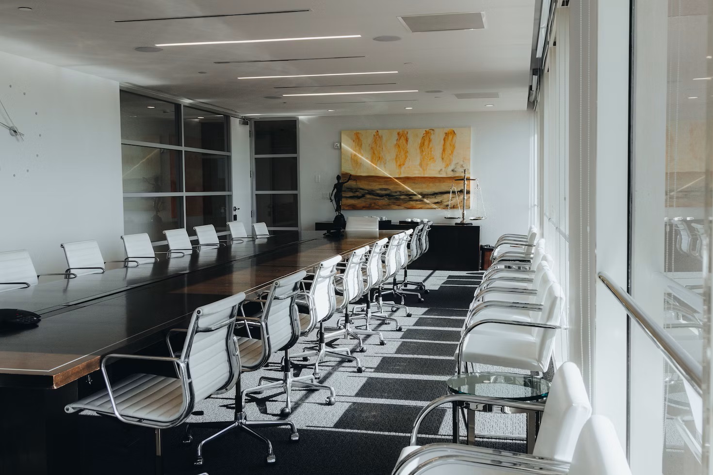 Professionelle Meetingräume in Coworking Spaces: Ihre Optionen für erfolgreiche Meetings